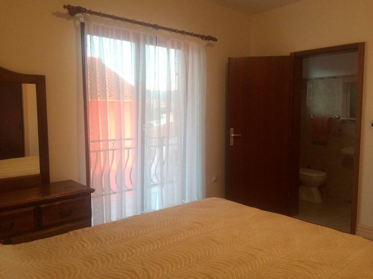 Apartments Maslina Zaboric Ngoại thất bức ảnh
